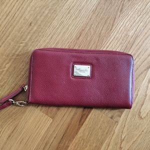 Kenneth Cole Reaction Wristlet
